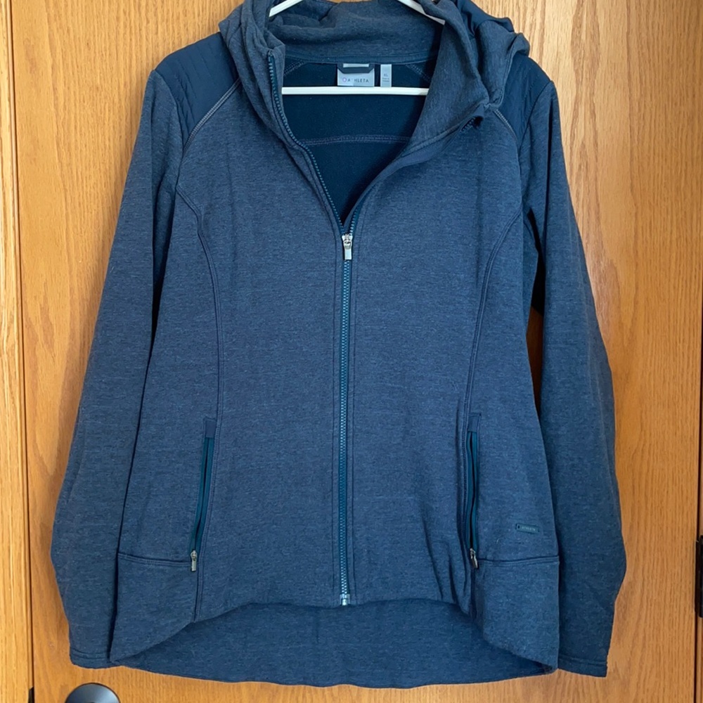 Gently used Athleta jacket women’s size XL